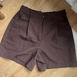 Abercrombie and Fitch Sloane High Waisted Pleated Shorts